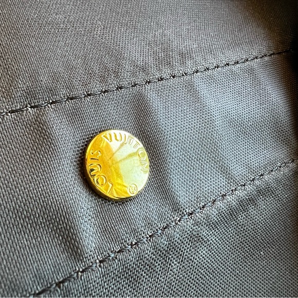 Louis Vuitton Authentic Garment Bag Brass Detailing - Picture 6 of 15